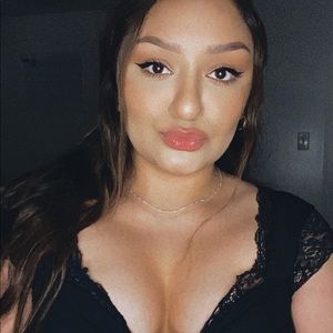 Meet your Posher, Keilah